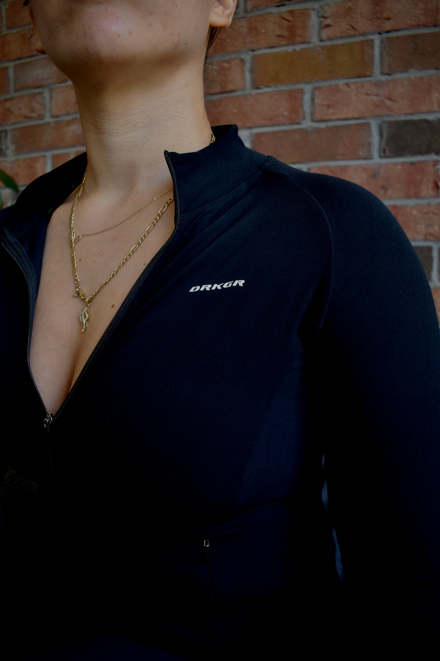 NOIR ZIP